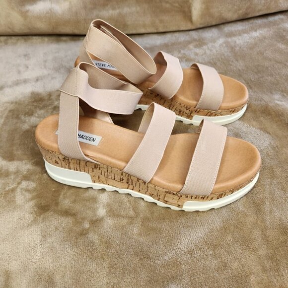 Steve Madden Ankle Strap Platform Wedge - Picture 5 of 7